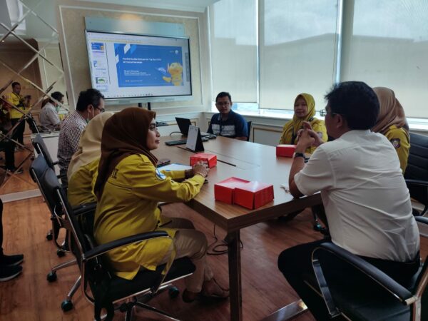 Kominfotik Gorontalo Konsultasikan Distribusi STB yang Rendah ke Kemkominfo