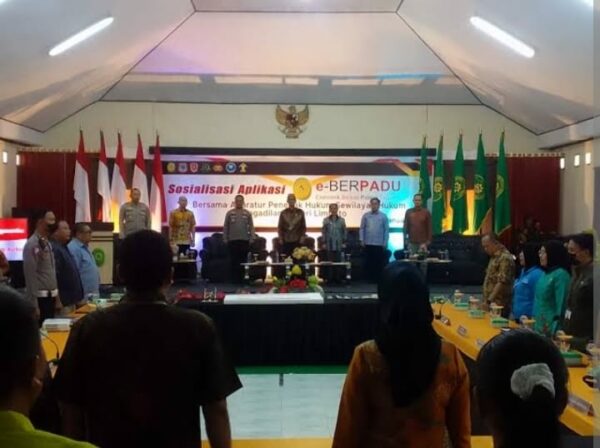 Sekda Gorut Mengikuti Sosialisasi Aplikasi e-BERPADU