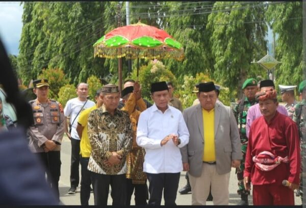 Menpora RI Zainudin Amali Disambut Secara Adat