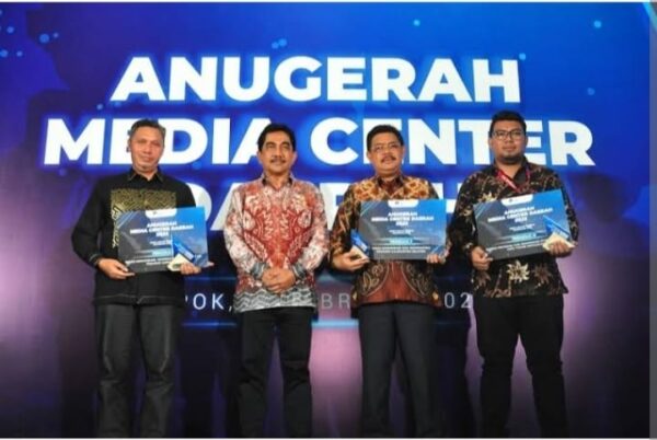 MC Provinsi Gorontalo Menerima Anugerah MC Daerah  Tahun 2023