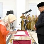 Penjagub Gorontalo Minta Pejabat Pemprov Tak Pamer Kekayaan di Medsos