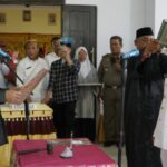 Lantik Kades Heluma, Thariq: Kerja Sesuai Amanah UUD dan Harapan Rakyat