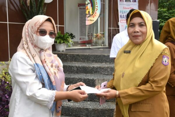 Kadis Diskominfotik Apresiasi Staf Radio RH