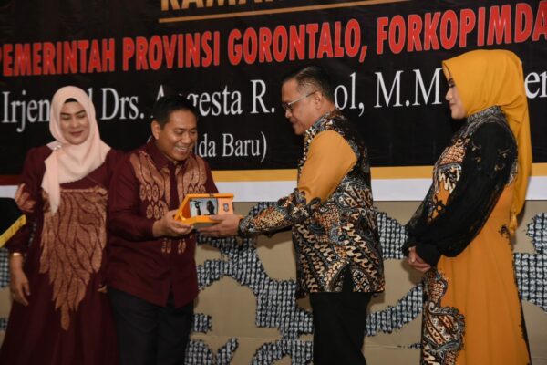 Pemprov Gelar Pisah Sambut Kapolda Gorontalo