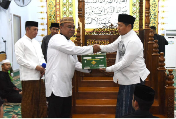Kunker di Pohuwato, Penjagub Tarawih di Masjid Agung Baiturrahim