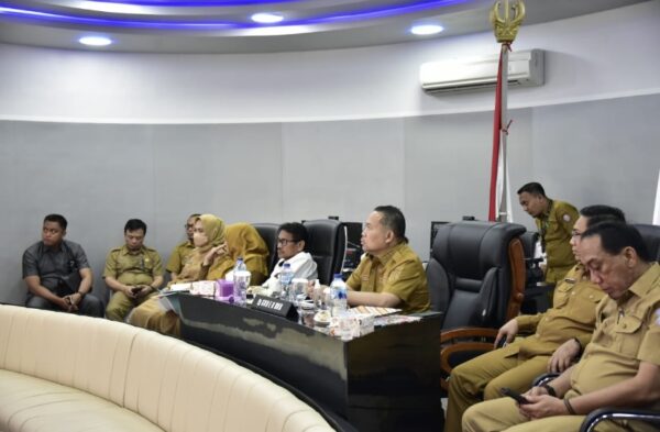 Telur Ayam Ras dan Bawang Putih Penyumbang Inflasi Nasional