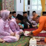 Hamka Hendra Noer Jalani Prosesi Adat Mopotolungo