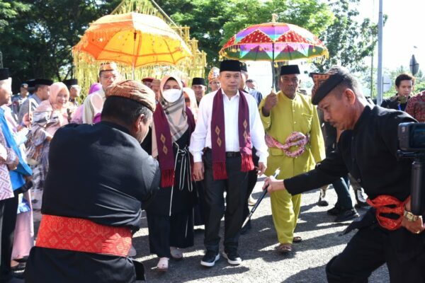 Pemprov Gorontalo Gelar Adat Mopotilolo Sambut Penjabat Gubernur