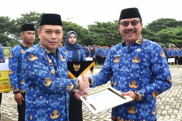 Penjagub Ismail Perdana Pimpin Apel Korpri Gorontalo