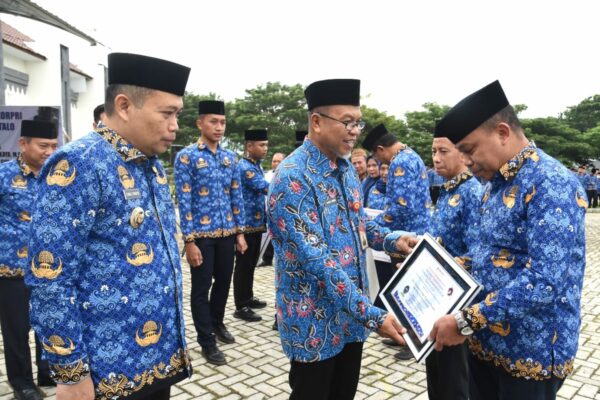 Dua OPD Gorontalo Raih Penghargaan Ombudsman RI