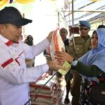 Pasar Murah Pemprov Ramaikan Gebyar SMS di Taluditi