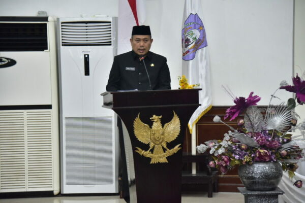 Tanggapan Penjagub Ismail Terhadap Catatan Fraksi di DPRD Gorontalo
