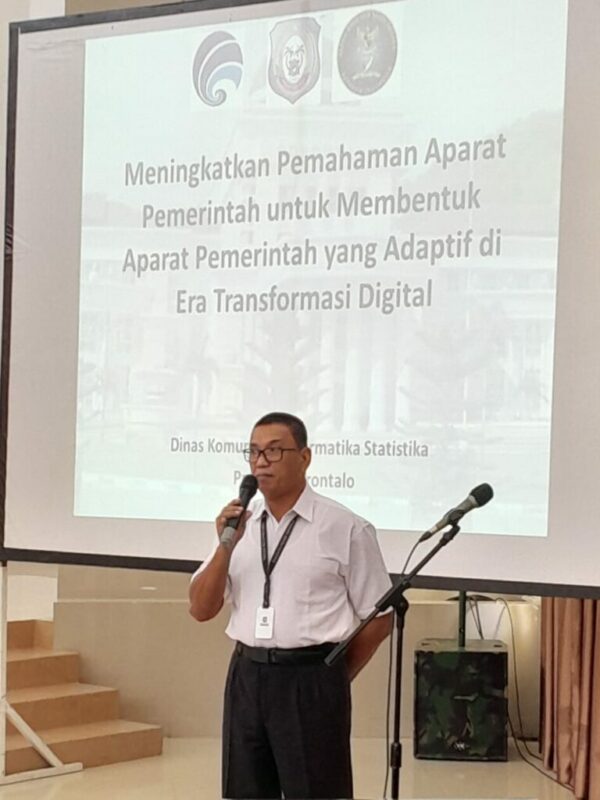 Sandiman Diskominfotik Bahas ASN Adaptif Perkembangan Digital di Korem 133/NW