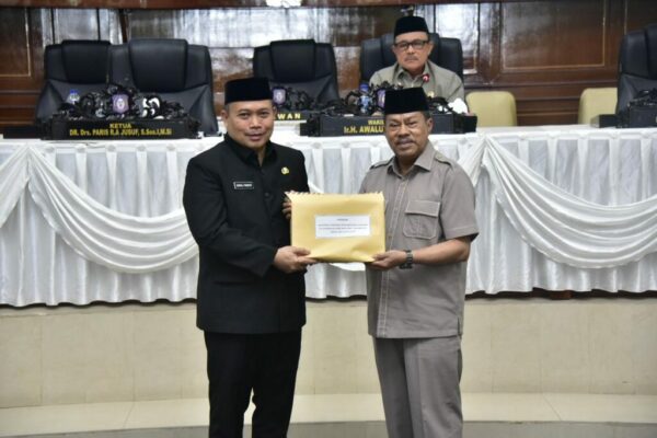 Tujuh Fraksi DPRD Gorontalo Menerima Ranperda Pertanggungjawaban APBD 2022