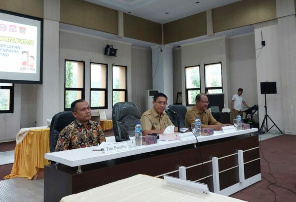 Penjabat Sekda Hadiri Penilaian Kinerja Implementasi Delapan Aksi Konveregensi