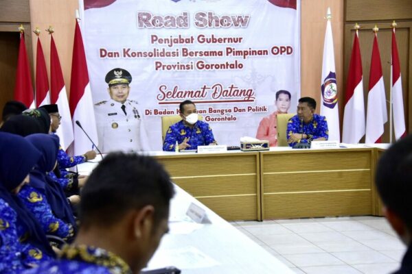Penjagub Gorontalo Minta Kesbangpol Maksimalkan Fungsi Pengawasan