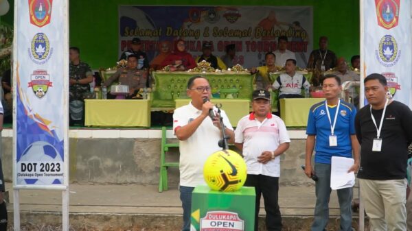 Dulukapa Open Turnamen (DOT) 2023 Resmi Dibuka Oleh Bupati Thariq Modanggu