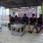 Anggota Satgas TMMD Ingatkan Bahaya Sosial Media Kepada Pemuda
