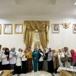 Fima Agustina Pimpin Rapat Calon Pengurus Koperasi Dekranasda Gorontalo