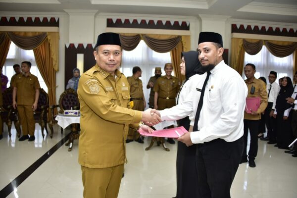 Penjagub Gorontalo Lantik 67 P3K Fungsional Kesehatan