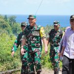 Jalan Kaki, Tim Wasev Kunjungi Lokasi TMMD 117