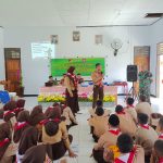 Kapten Inf Kuslan Memberikan Penyuluhan Bela Negara Dan Wasbang Ke SMAN 1 Bone Pantai
