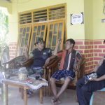 Kebersamaan Antara Satgas dan Warga Masyarakat Di Lokasi TMMD Desa Kemiri
