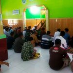 Satgas TMMD 117 Tetap Sempatkan Diri Sholat Jumat Berjamaah