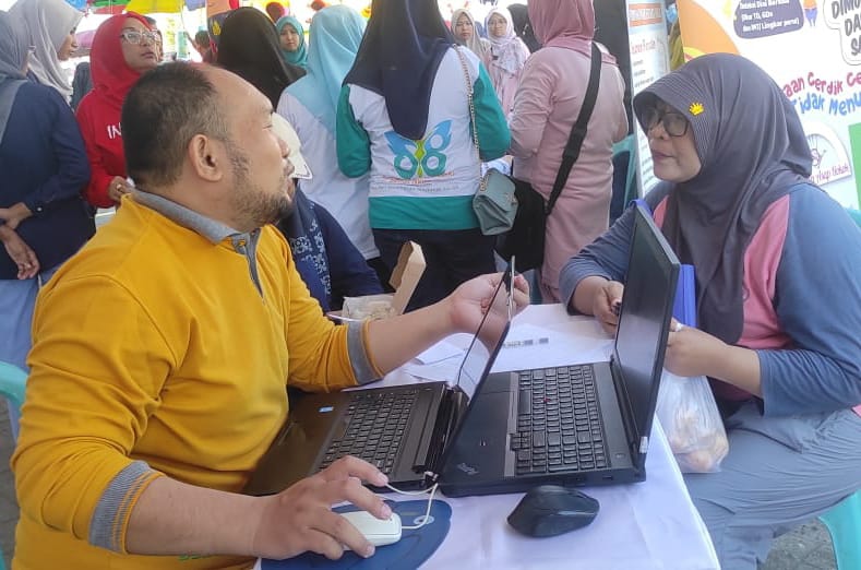 UMK Gorontalo Diminta Manfaatkan Pengurusan Sertifikat Halal Gratis UMK Gorontalo Diminta Manfaatkan Pengurusan Sertifikat Halal Gratis