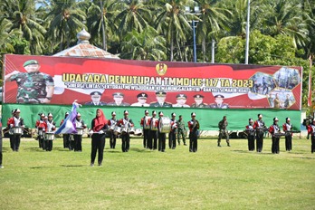 Drum Band Siswa Siswi Ikut Meriahkan Pentupan TMMD 117 Kodim 1304/Gorontalo