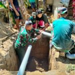 Satgas TMMD 117 Bangun Septic Tank di Rumah Warga
