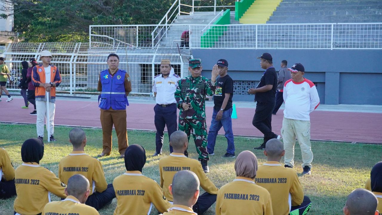 Dandim 1304/Gorontalo Sempatkan Hadir dan Beri Motivasi Kepada Anak Paskibraka