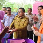 Beri Atensi Lebih Ke Masyarakat, Pemkot Gorontalo Salurkan BPNTD