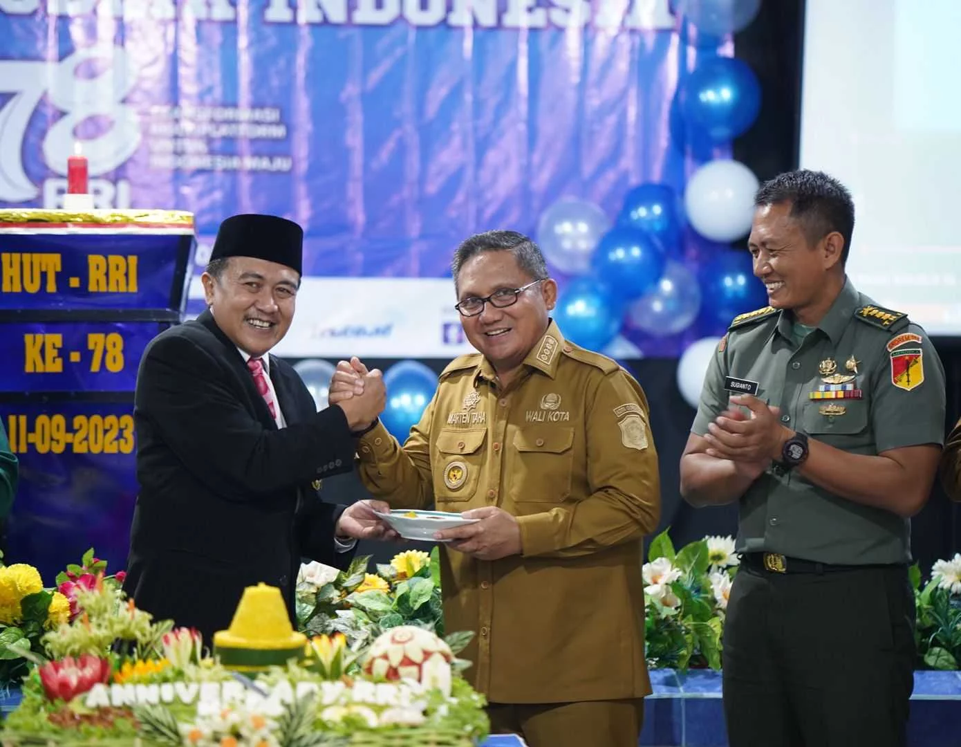 Hadiri HUT RRI Ke-78, Marten Sebut RRI Banyak Berikan Inovasi