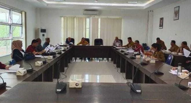 DPRD Provinsi Tunda Paripurna Tiga Ranperda