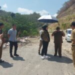 Adhan Dambea Kecewa Ruas Jalan Tenilo-Iluta Tak Kunjung Selesai