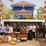 Jalankan Tugas Community Protector, 2 Kantor Bea Cukai Musnahkan Barang Ilegal