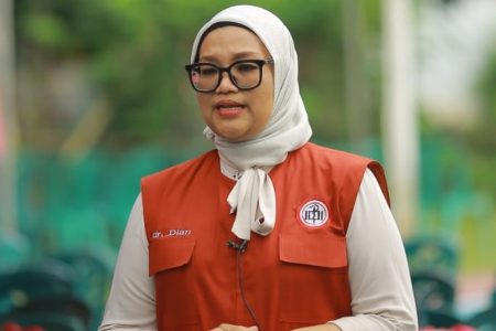 Pelayanan Kesehatan dr Dian di Praktek Miliknya di Soroti Orang Tua Pasien