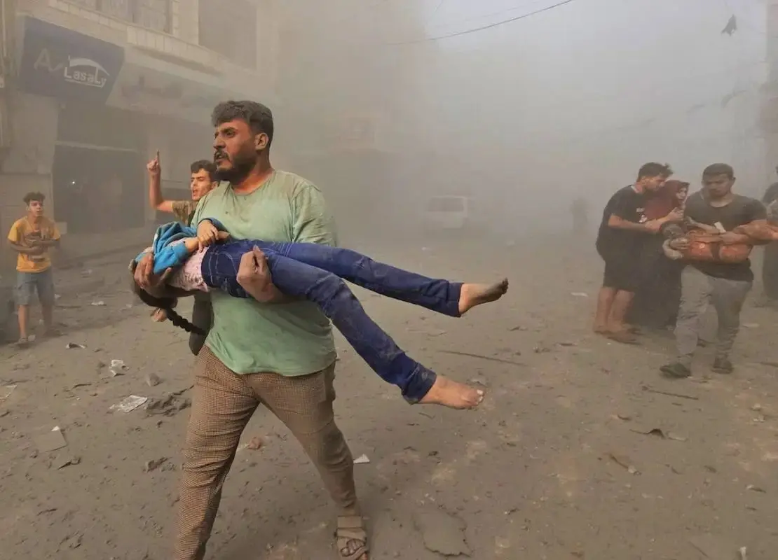 Serangan Udara Israel Hantam Kamp Pengungsi Terbesar di Gaza, 50 Orang Dilaporkan Tewas