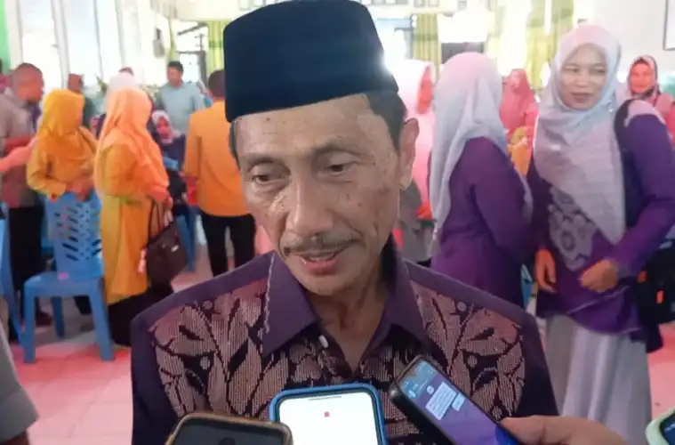 USAI BERI ARAHAN DI KECAMATAN TELAGA, BUPATI NELSON: SUDAH LAYAK JADI KOTA