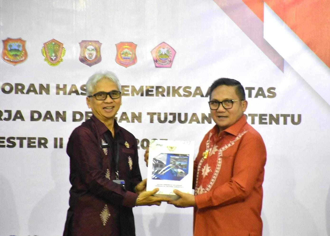 Pemkot Gorontalo Borong Dua Penghargaan Atas RHP BPK-RI