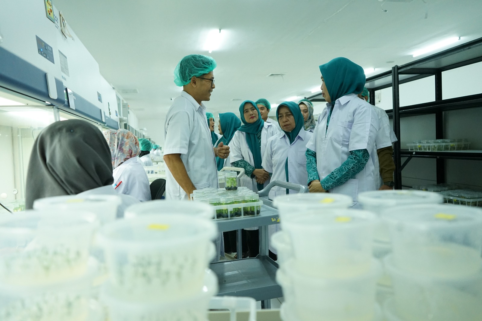 Pj Ketua TP-PKK Provinsi Sumatera Utara Bersama Ketua TP PKK Asahan Kunjungi PT. Hijau Surya Biotechindo