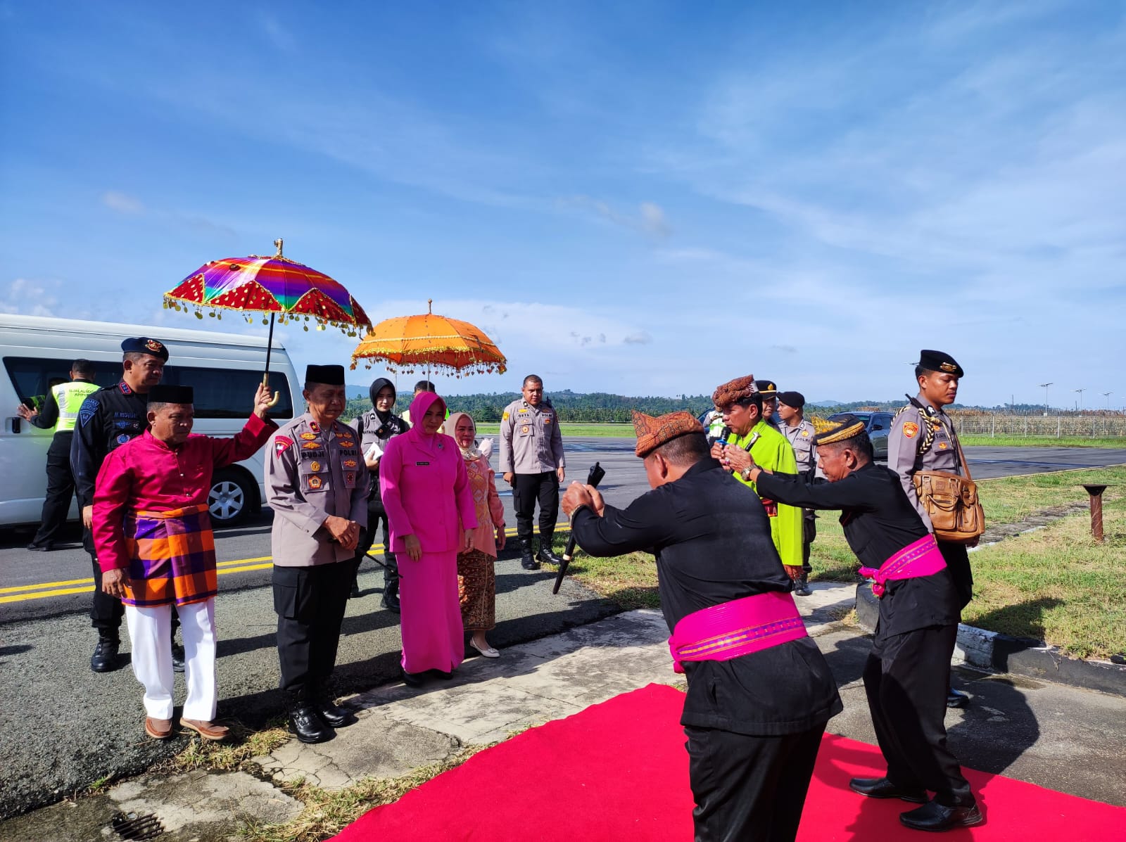 Pemprov Gorontalo Gelar Adat Mopotilolo Sambut Kapolda Baru