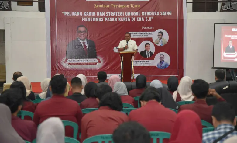 UPA PKK UNG dan Pasker Kemnaker Gelar Seminar Persiapan Karir Bagi Mahasiswa