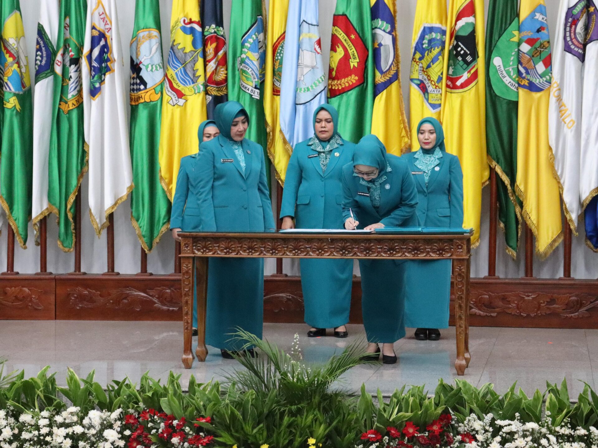 Djoewiati Soebrata Resmi Dilantik Sebagai PJ Ketua PKK Provinsi Gorontalo