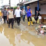 Korban Banjir di Kelurahan Bugis Dikunjungi Pj. Gubernur