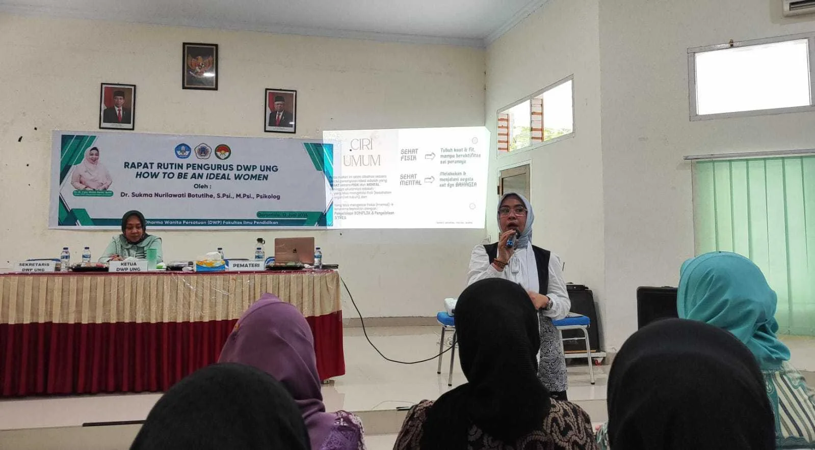 DWP UNG Gelar Seminar Bertajuk How To Be An Ideal Women