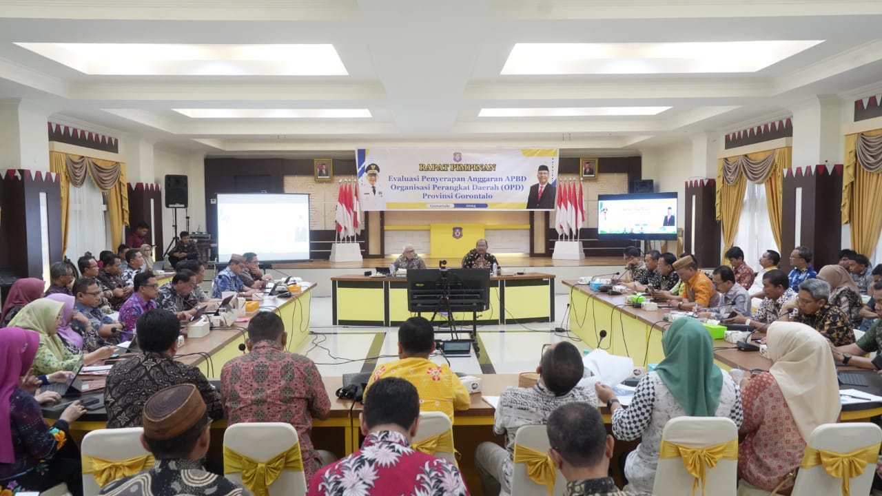 Pj. Gubernur Atensi Percepatan Penyerapan Anggaran Tiga OPD Gorontalo