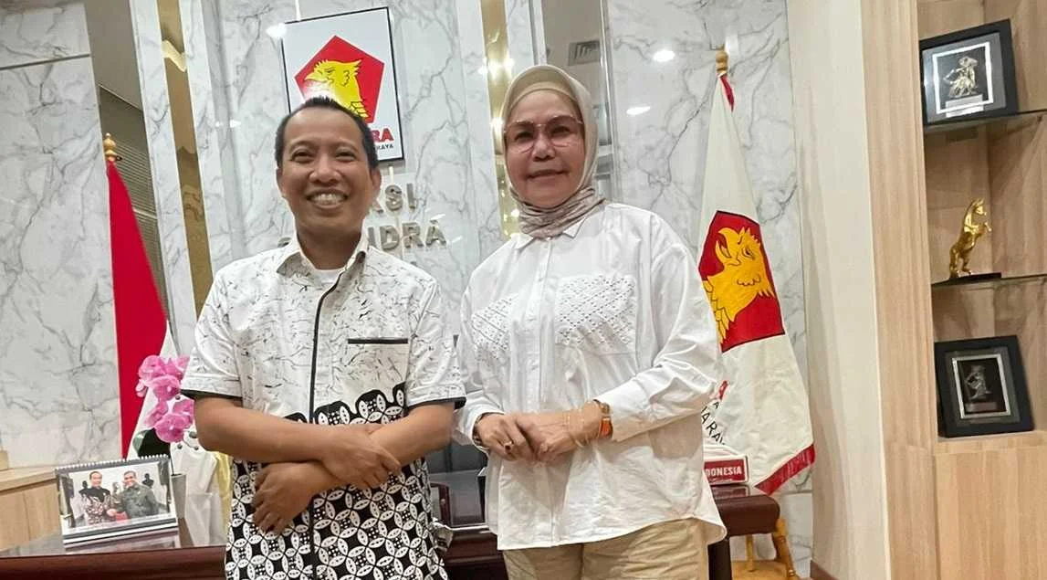 Usai Terima Rekom DPP NasDem, Merlan Uloli Temui Elnino Mohi Usai Terima Rekom DPP NasDem, Merlan Uloli Temui Elnino Mohi