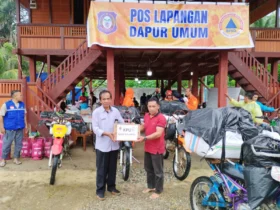 KPU Bonebol Bantu Korban Longsor di Suwawa Timur